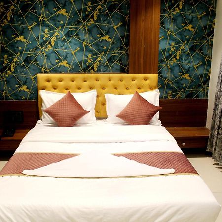 Hotel India Gate Narhe, 푸네 외부 사진