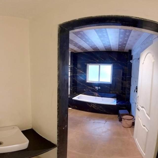 Hotel India Gate Narhe, 푸네 외부 사진