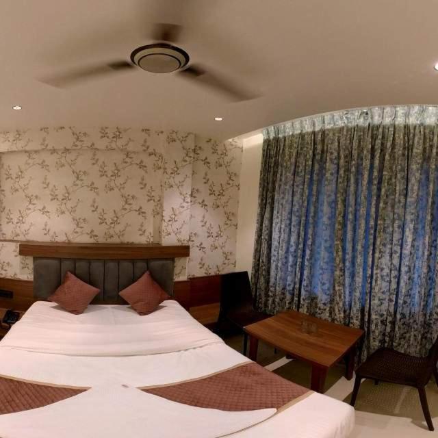 Hotel India Gate Narhe, 푸네 외부 사진