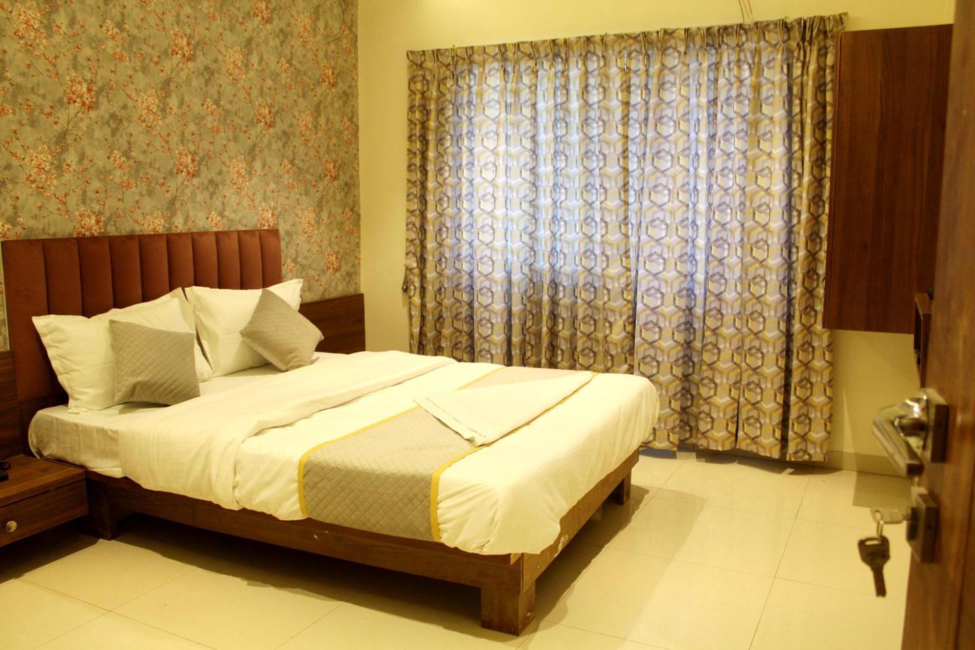 Hotel India Gate Narhe, 푸네 외부 사진