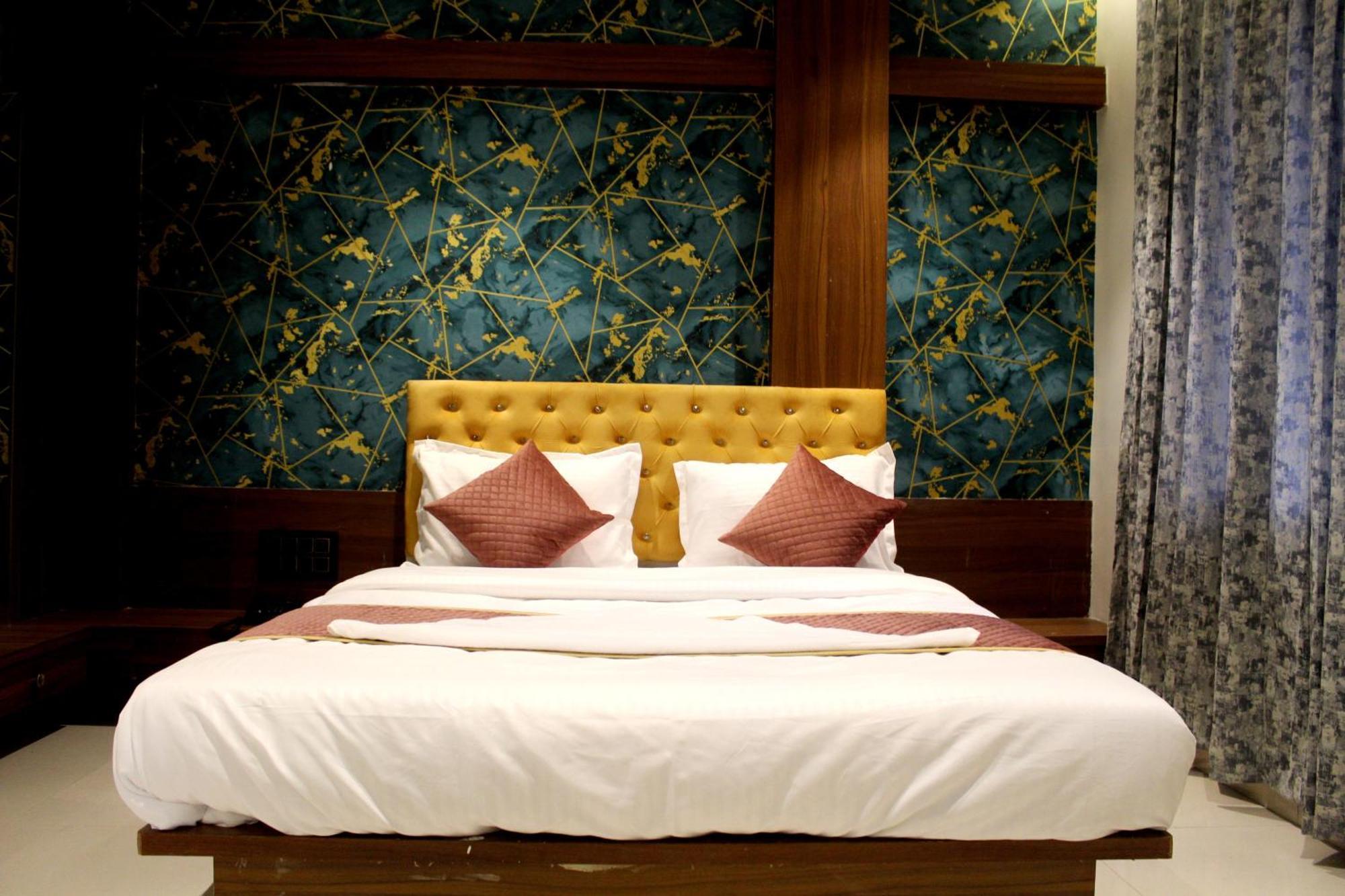 Hotel India Gate Narhe, 푸네 외부 사진