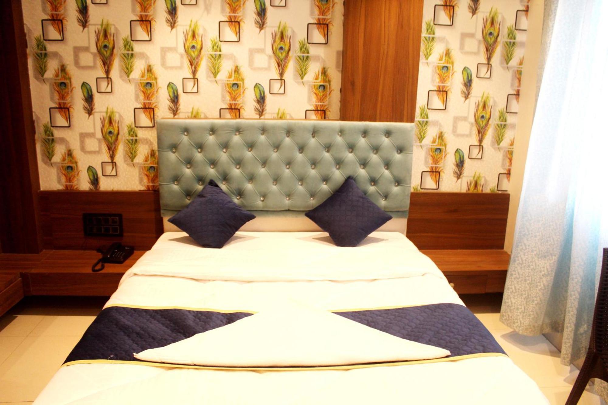 Hotel India Gate Narhe, 푸네 외부 사진