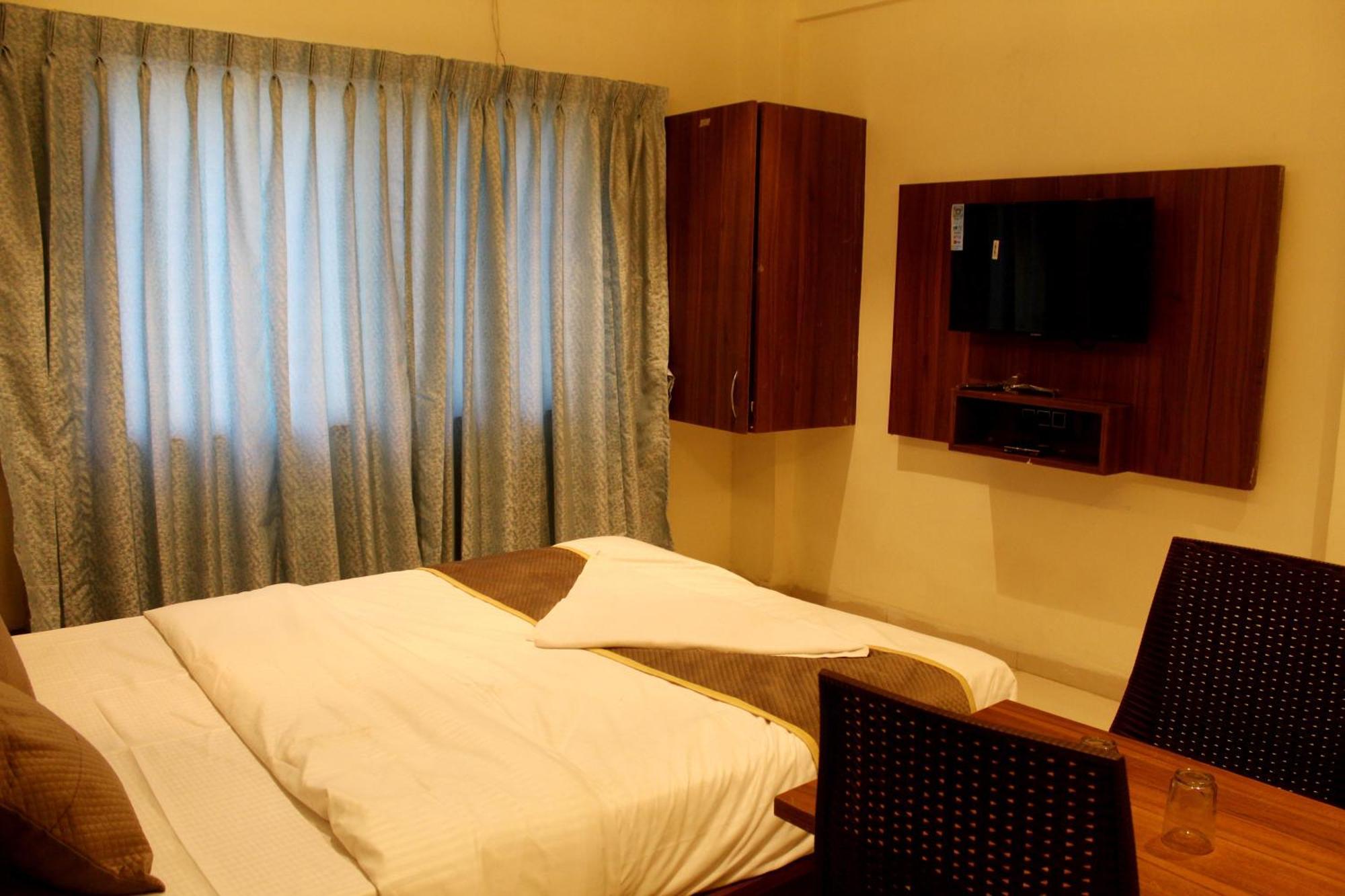 Hotel India Gate Narhe, 푸네 외부 사진