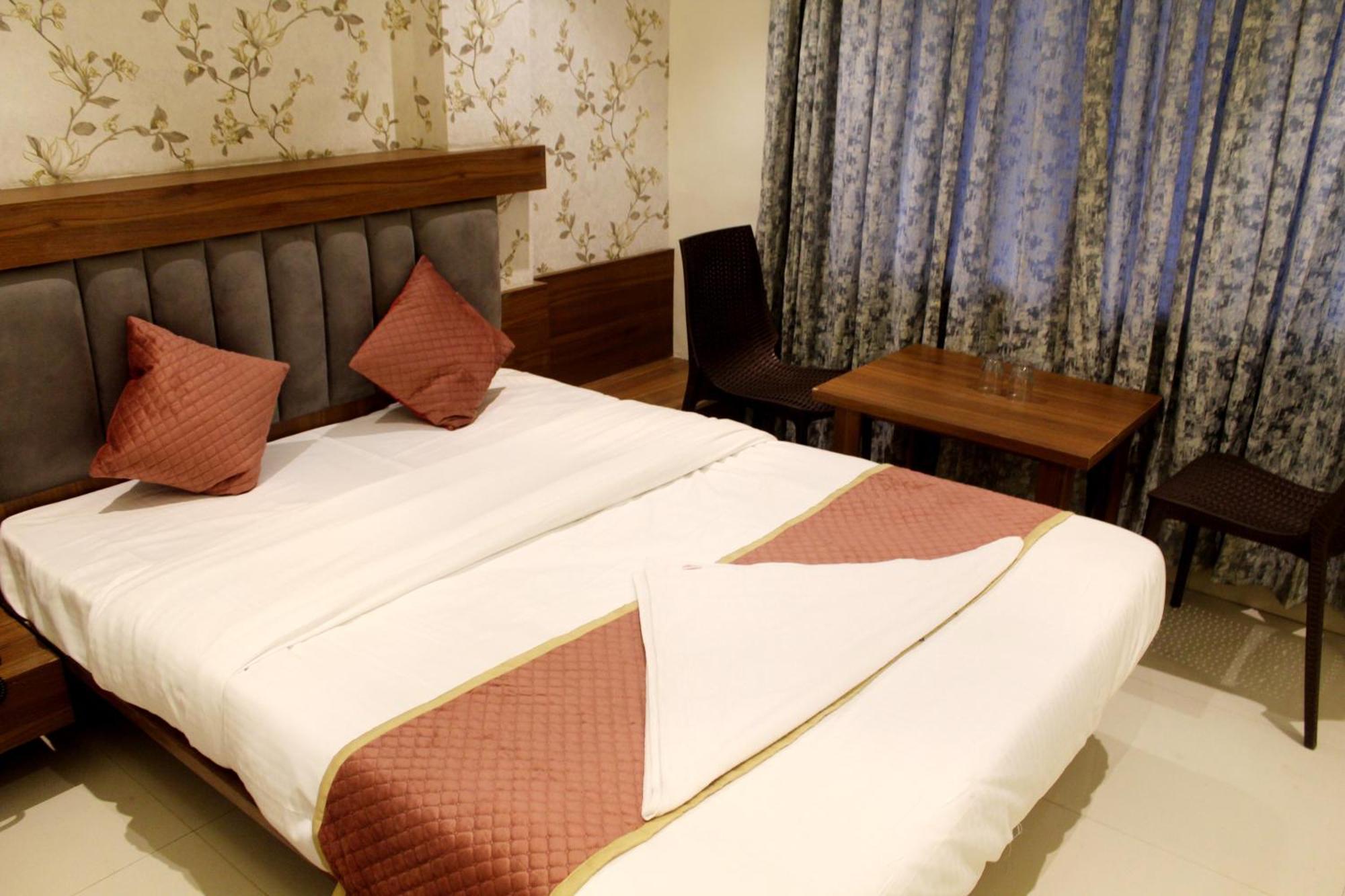 Hotel India Gate Narhe, 푸네 외부 사진